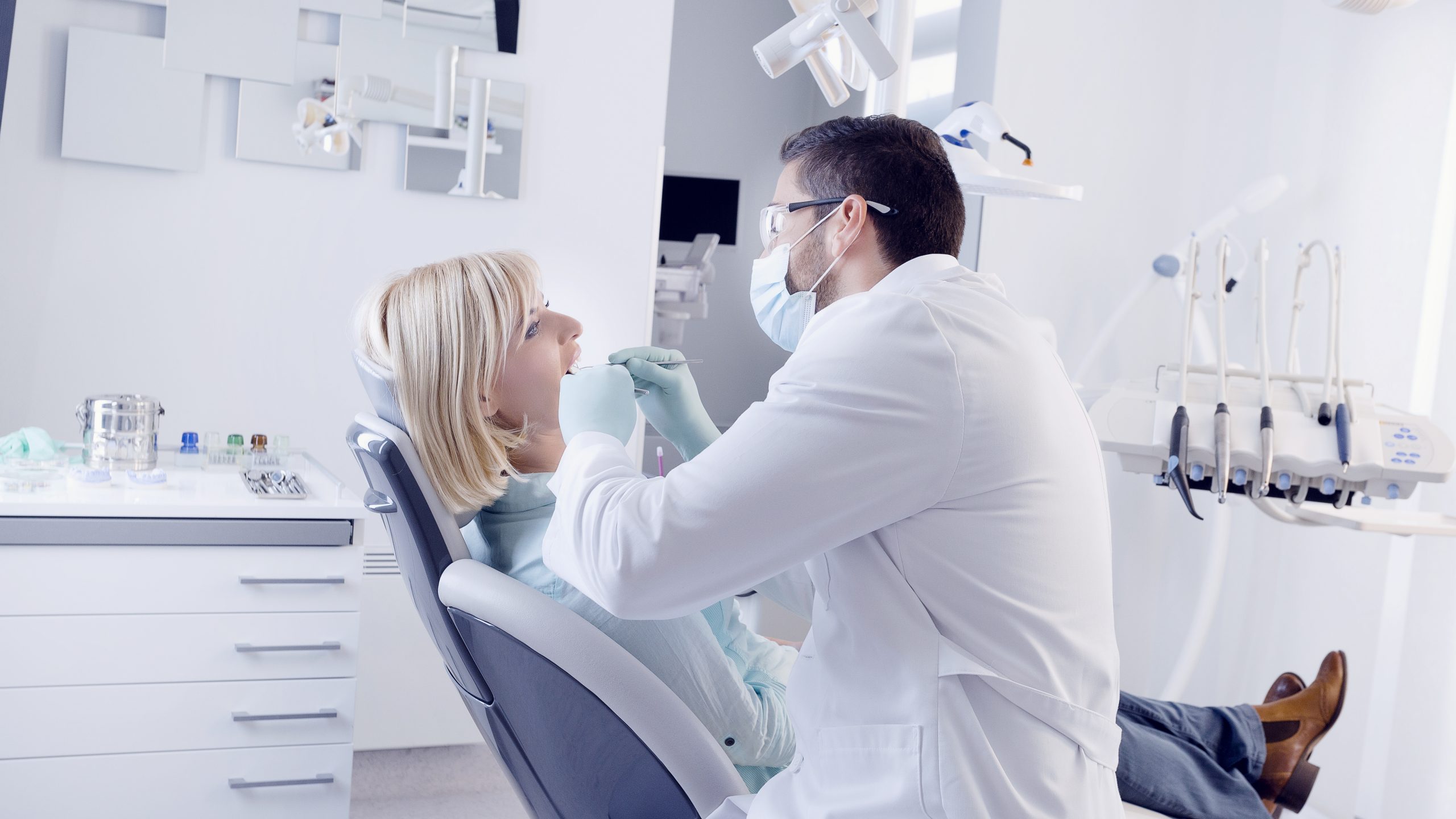 Dentist in Nixon, TX